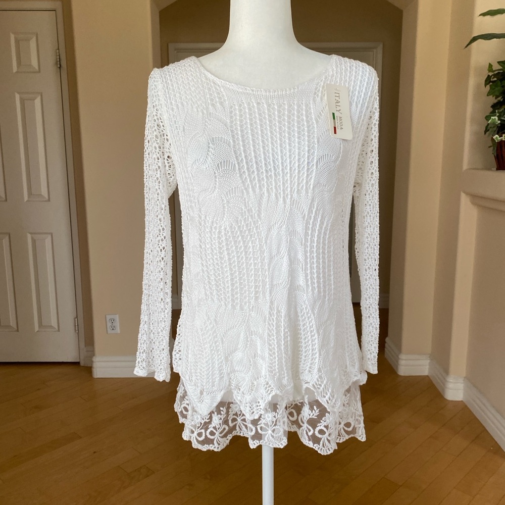NWT Moda Italian Knit With Lace White Tunic Top